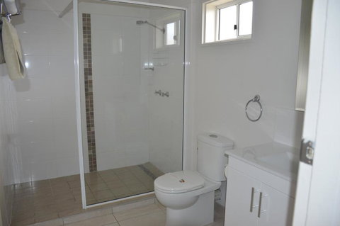 Rover Motel - Getaway Accommodation 1