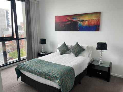 RNR On Franklin - Getaway Accommodation 3