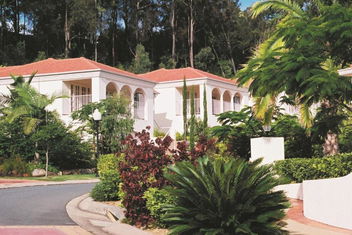 Royal Woods Resort with Getaway Accommodation