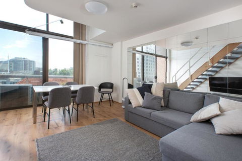 S203S - The Loft By Darling Harbour - Getaway Accommodation 0