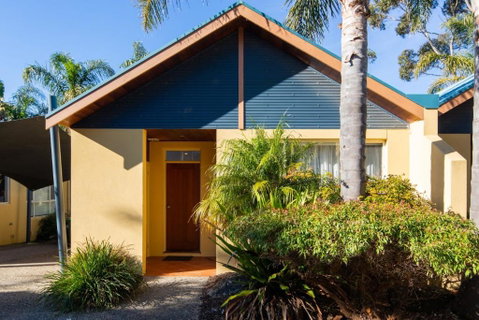 Sails Two Inverloch - Getaway Accommodation 1