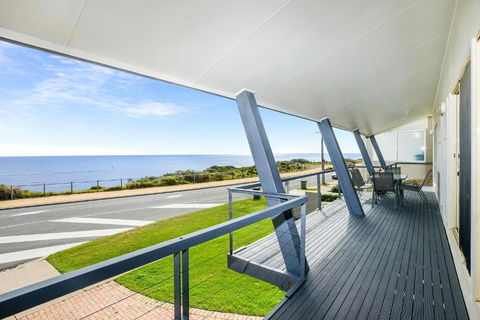 Salt - Aldinga Beach - C21 SouthCoast Holidays - Getaway Accommodation 1