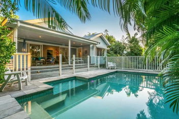 Sanctuary Spaces - Kia Ora Byron with Getaway Accommodation
