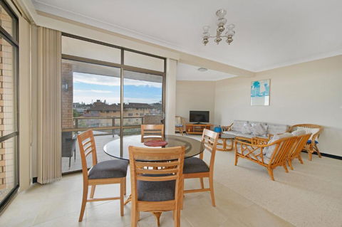 Sandpiper 9 25 Waugh Street - Getaway Accommodation 2