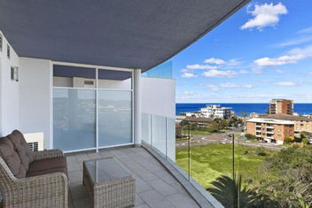 Sandy Cove Apartment The Entrance 48b with Getaway Accommodation