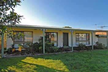 Sandy Escape with Getaway Accommodation