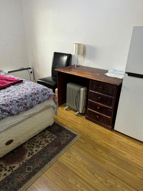 Springvale Couple Room With Shared Bathroom - Getaway Accommodation 2