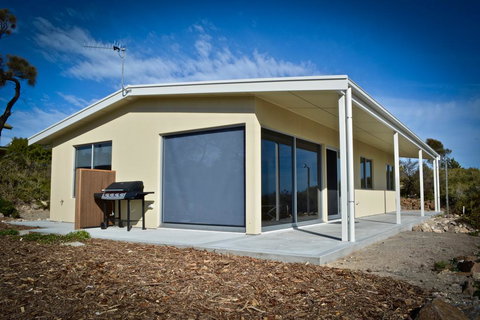 Beachside - Getaway Accommodation 2