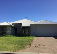 Beachwood House - Broadwater - Getaway Accommodation