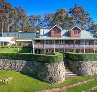 Bimbadeen Mountain Retreat - Getaway Accommodation