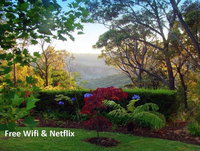 Black Cockatoo Retreat