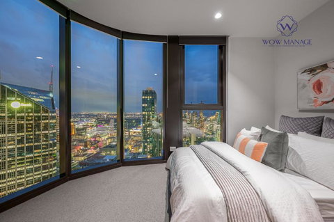 WOW Apartment On EQ Tower - Getaway Accommodation 2