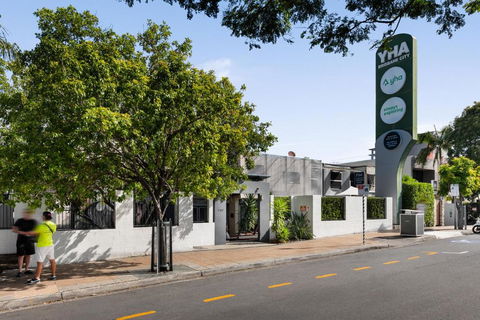 YHA Brisbane City - Getaway Accommodation 1