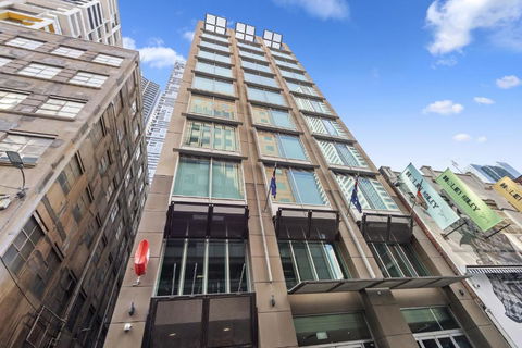 YEHS Hotel Melbourne CBD - Getaway Accommodation 0