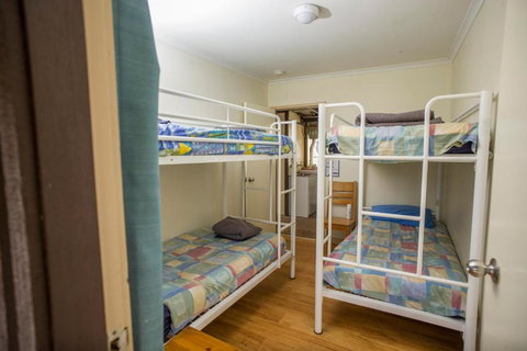 YHA Pittwater Eco, Sydney - Getaway Accommodation 1