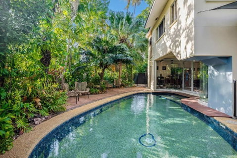 Zen Serene Seascape - Family Pool - BBQ - Markets - Getaway Accommodation 0