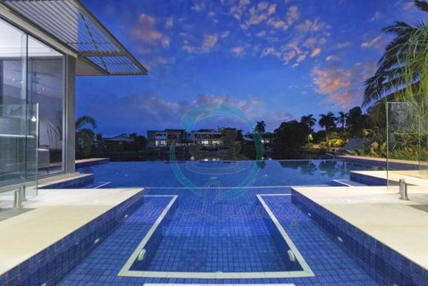 ZenLux: 4BR Bayview Mansion Infinity Pool + Cinema - Getaway Accommodation 1