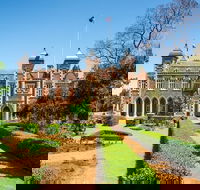 Perth Scavenger Hunt Perched On A Swan - Getaway Accommodation