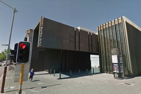 Perth Scavenger Hunt: Perched On A Swan - Getaway Accommodation 4