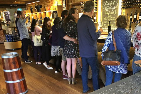 McLaren Vale Winery Small Group Tour With Wine Tasting And Lunch - Getaway Accommodation 5