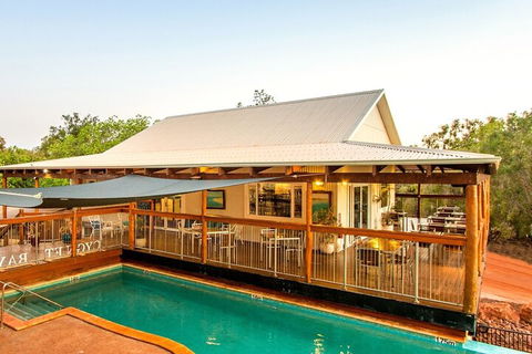 Giant Tides Tour - Cygnet Bay Pearl Farm - Getaway Accommodation 3
