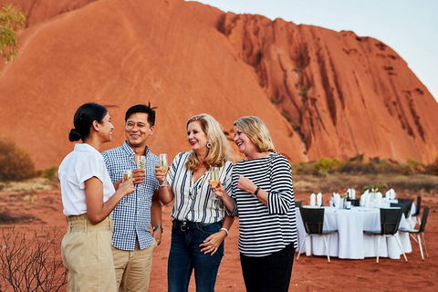 Uluru (Ayers Rock) Sunset With Outback Barbecue Dinner And Star Tour - Getaway Accommodation 5