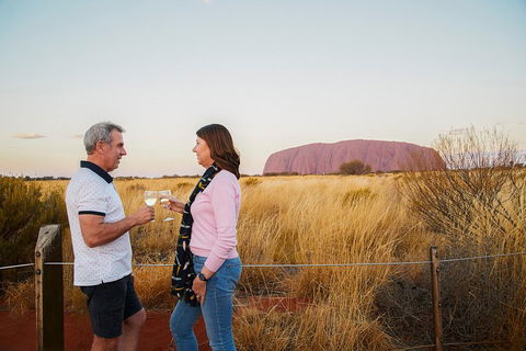 Uluru (Ayers Rock) Sunset Tour - Getaway Accommodation 0