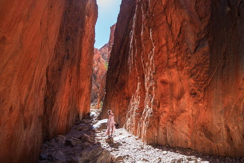 West MacDonnell Ranges- Half Day Trip From Alice Springs - Getaway Accommodation 3