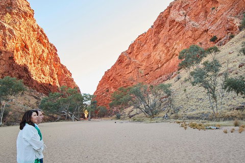 West MacDonnell Ranges- Half Day Trip From Alice Springs - Getaway Accommodation 5