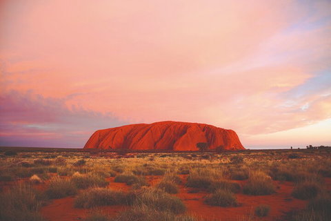 Uluru (Ayers Rock) And Kings Canyon In 3 Days - Getaway Accommodation 0