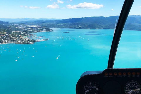 Reef & Whitehaven Landing - Getaway Accommodation 0