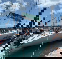 2-Night Whitsundays Sailing Cruise incl. Whitehaven Beach  Great Barrier Reef - Getaway Accommodation