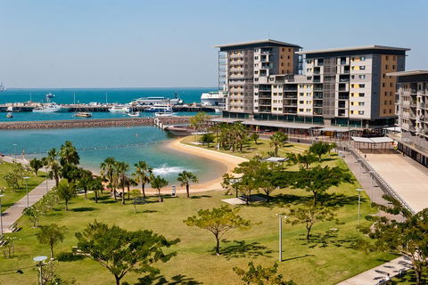 Darwin Shore Excursion: Hop-on Hop-off Bus Tour - Getaway Accommodation 5