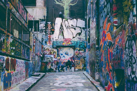 Questo Self-guided Haunted Melbourne Walking Tour - Getaway Accommodation 0