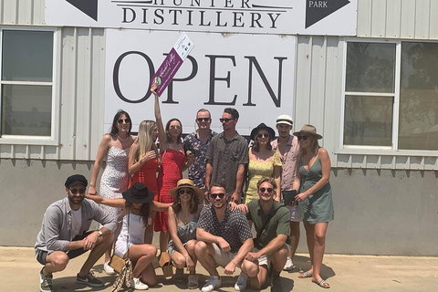 A Full Day Hunter Valley Wine Tasting Tour With Lunch And Tasting Fee's Included - Getaway Accommodation 0