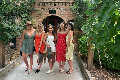 A Full Day Hunter Valley Wine Tasting Tour With Lunch And Tasting Fee's Included - Getaway Accommodation 4