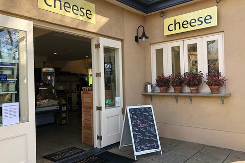 Small Group Adelaide Hills And Hahndorf Hideaway Tour From Adelaide - Getaway Accommodation 0