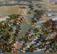 Hunter Valley Broken Back Range Helicopter Flight from Cessnock - Getaway Accommodation