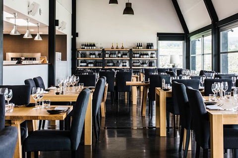 3-Hour Hunter Valley Scenic Helicopter Tour Including 3-Course Lunch From Cessnock - Getaway Accommodation 5
