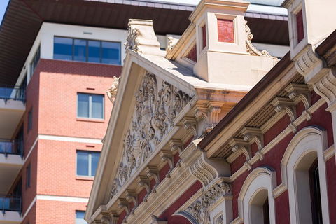 Historic Adelaide & Architecture 90- Minute Pedicab Experience - Getaway Accommodation 1