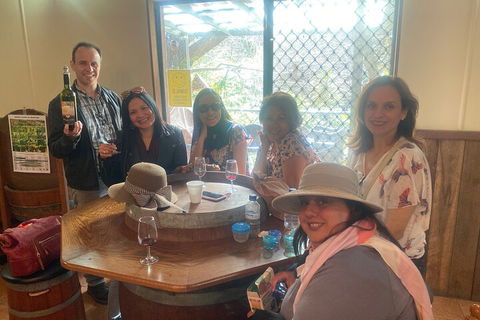 Mt Tamborine Full Day Wine Tour - Getaway Accommodation 5