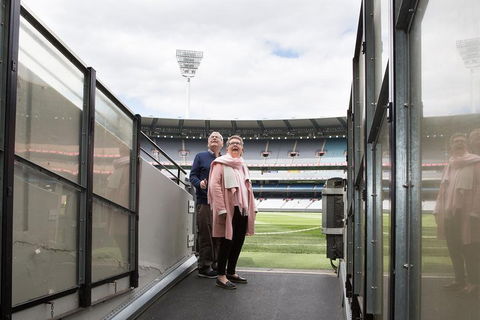 Ultimate Sports Lovers Bus Tour Of Melbourne - Getaway Accommodation 3