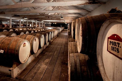 Seppeltsfield Taste Your Birth Year Experience - Getaway Accommodation 4