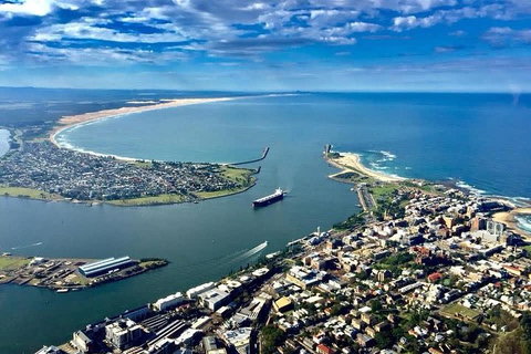 40-45 Minute Port Stephens And Stockton Beach Helicopter Flight - For 2 - Getaway Accommodation 2
