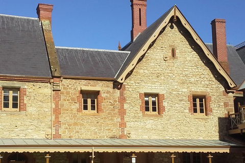 Cultural Caper Adelaide Walking Tour - Getaway Accommodation 5