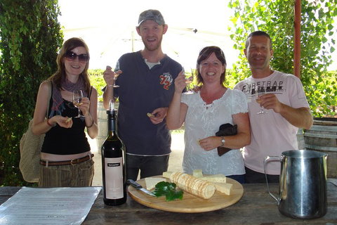 Swan Valley Tour From Perth: Wine, Beer And Chocolate Tastings - Getaway Accommodation 0