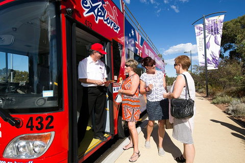 Perth Hop-On Hop-Off Bus Tour - Getaway Accommodation 3