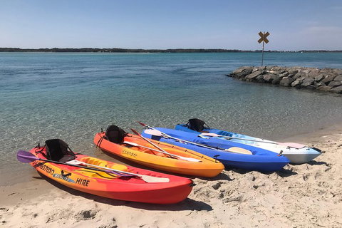 1-Hour Single Or Double Kayak Hire On Golden Beach, Caloundra - Getaway Accommodation 1